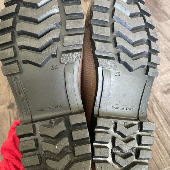 Burberry rain boots - Picture 5 of 5